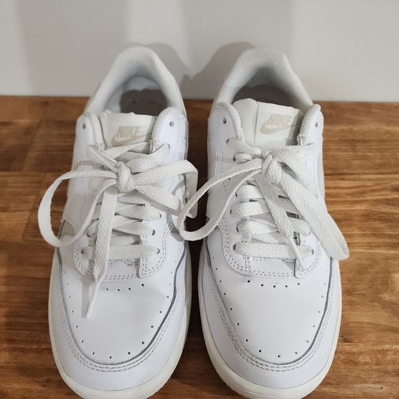 Womens Nike Gamma Force White and Cream Sneakers - Picture 4 of 5